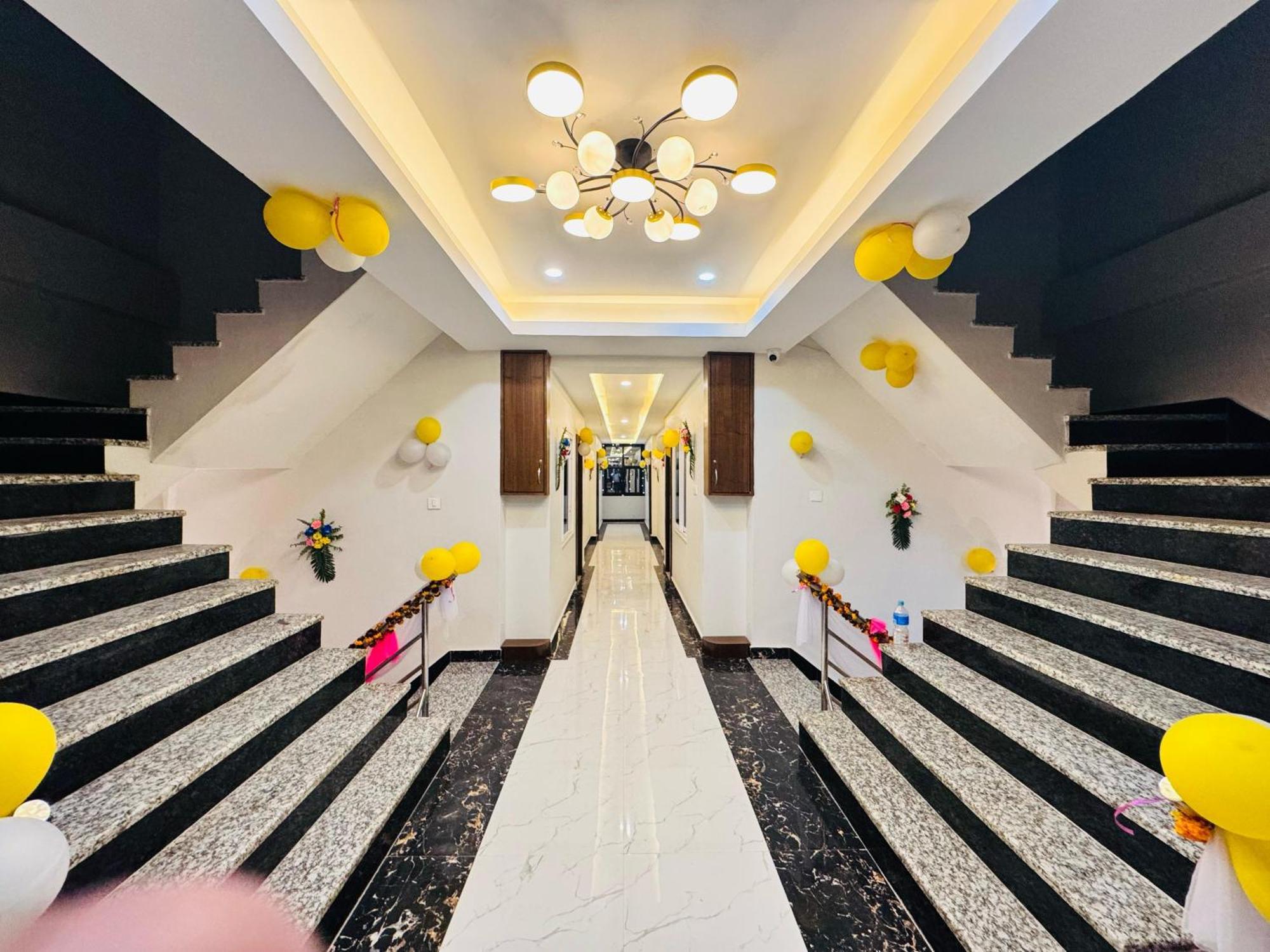 Hotel Royal Mithila Private Limited Янакпур Екстериор снимка